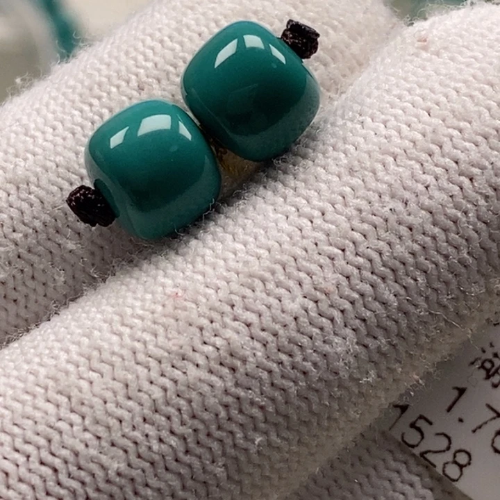 绿松石珠宝奇石未镶嵌空*格