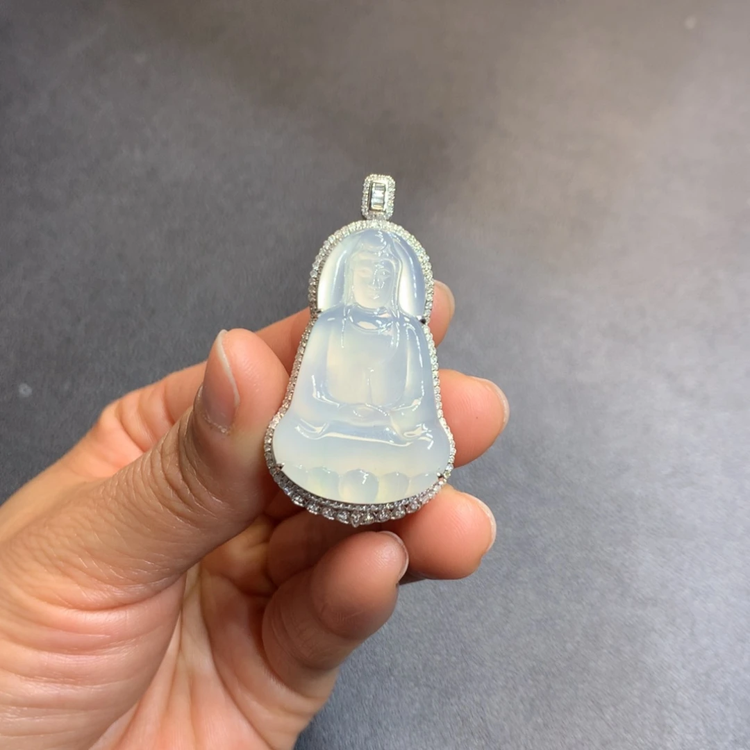 翡翠吊坠(不含链)18K金镶嵌