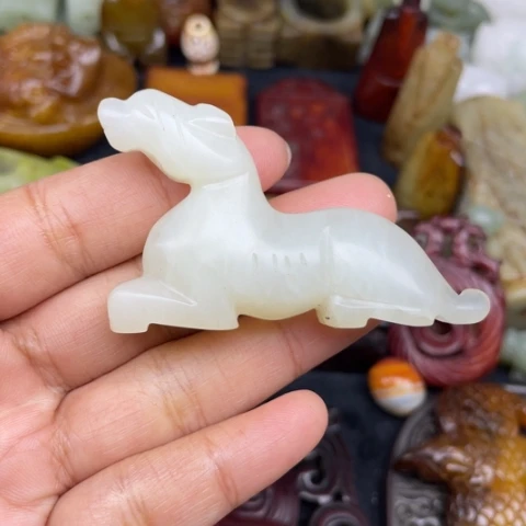 蛇纹石玉未镶嵌颈饰88