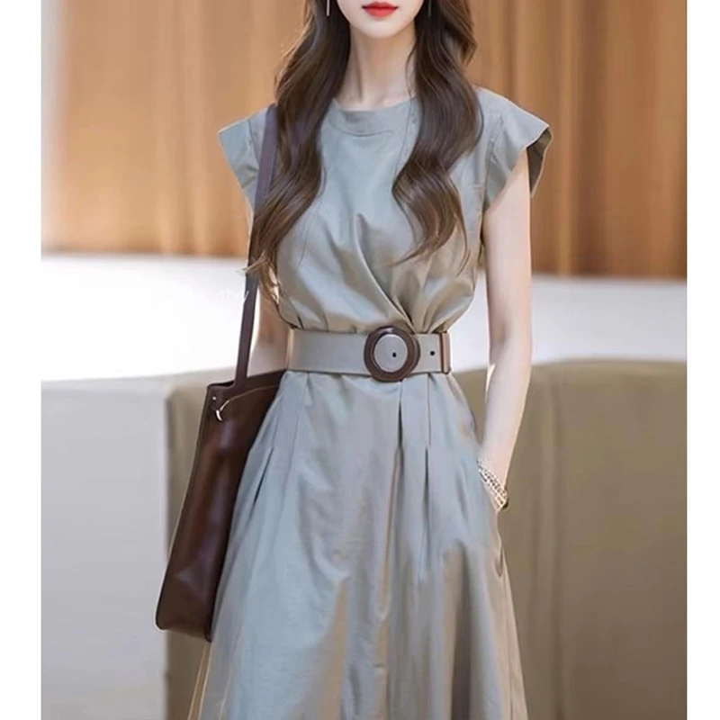 2025夏季新款法式轻奢风收腰显瘦气质连衣裙女高级感百搭长裙子