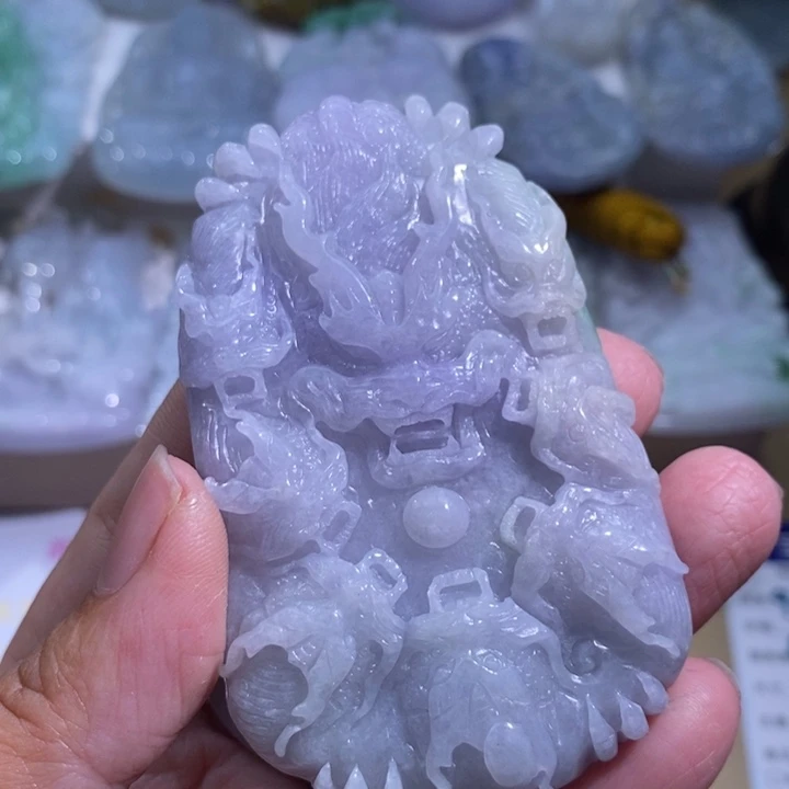 【闪购商品】颈饰未镶嵌翡翠九龙