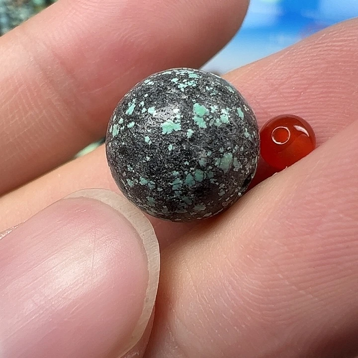 未镶嵌配饰南红玛瑙卡11.8
