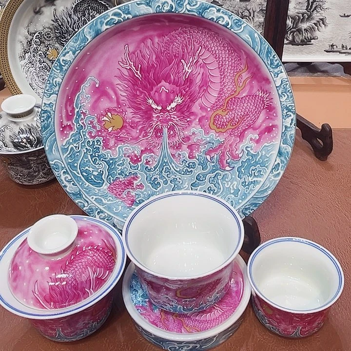 摆件景德镇陶瓷学院等多家单位建立