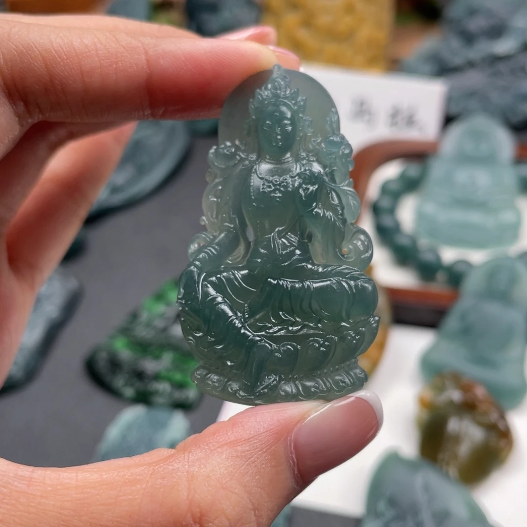 木***金定制翡翠未镶嵌龙王翡翠