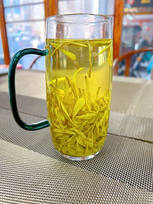 3-0-0*【黄金芽】豆香型「醇厚耐泡」明前高山茶