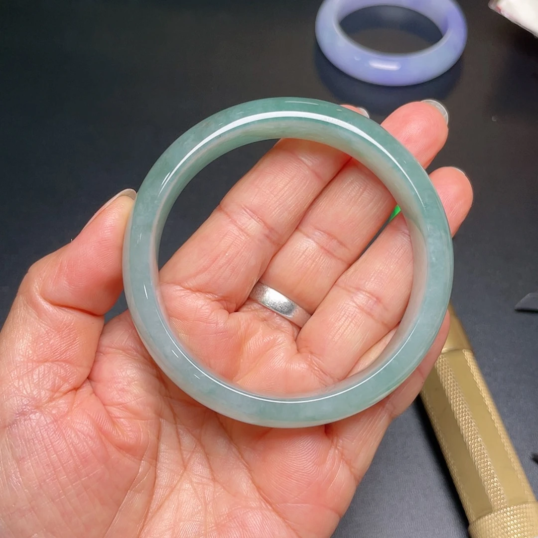 翡翠未镶嵌手镯天然翡翠手镯