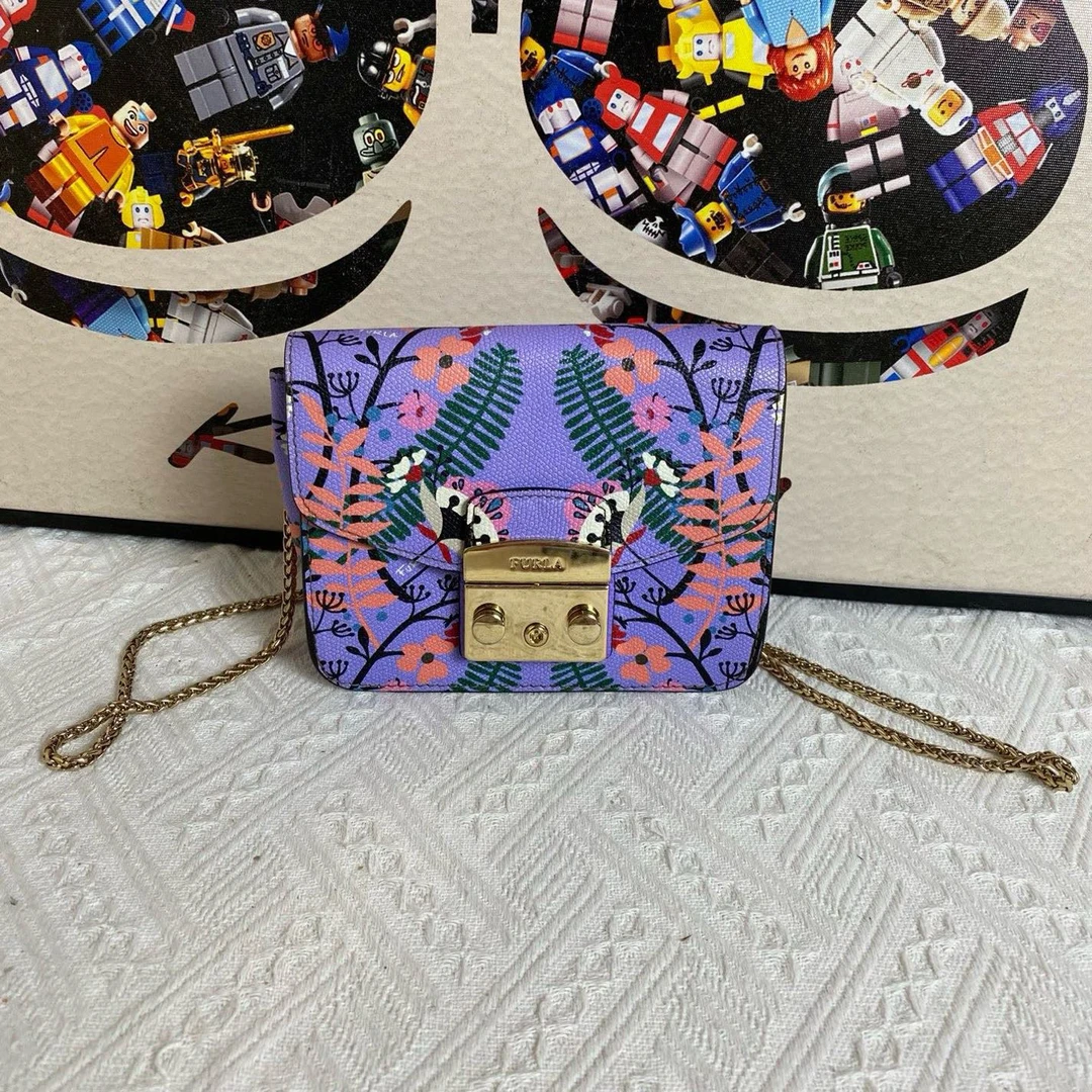 95新 FURLA/芙拉 19296斜挎包