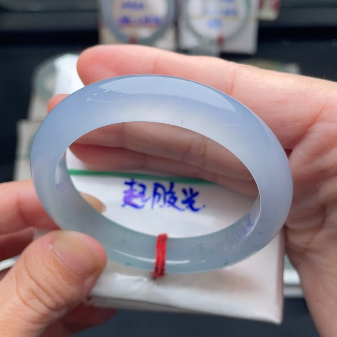 翡翠未镶嵌手镯翡翠手镯44