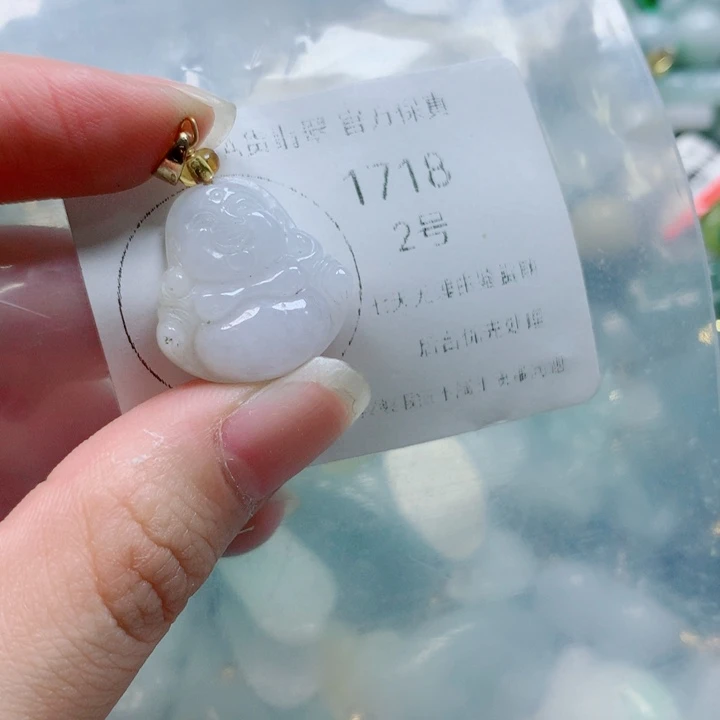 翡翠戒指未镶嵌翡翠