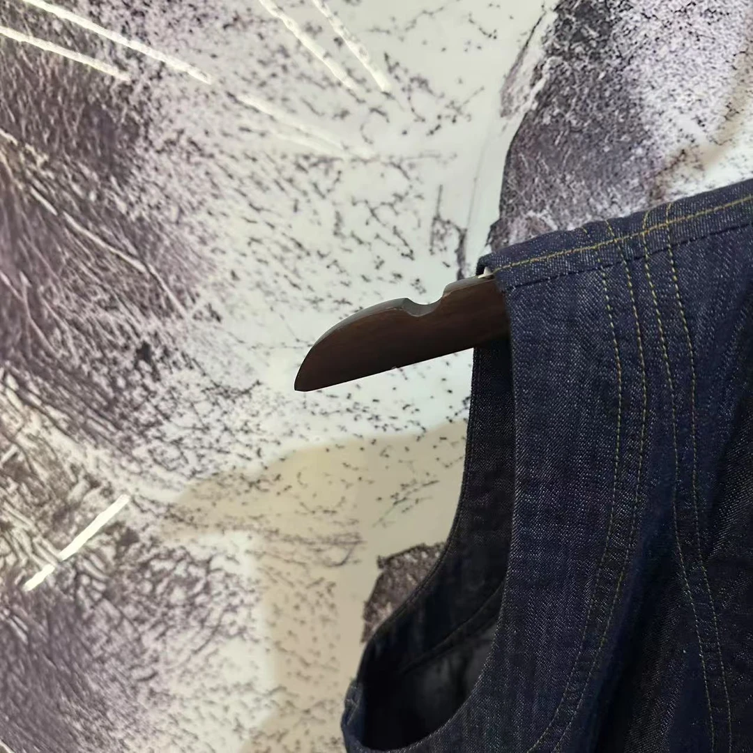 「斑马纪念」好几款好看的吊带