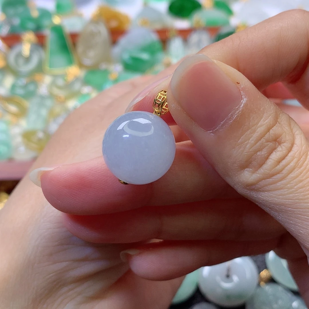 【闪购商品】吊坠(赠链)18K金镶嵌翡翠