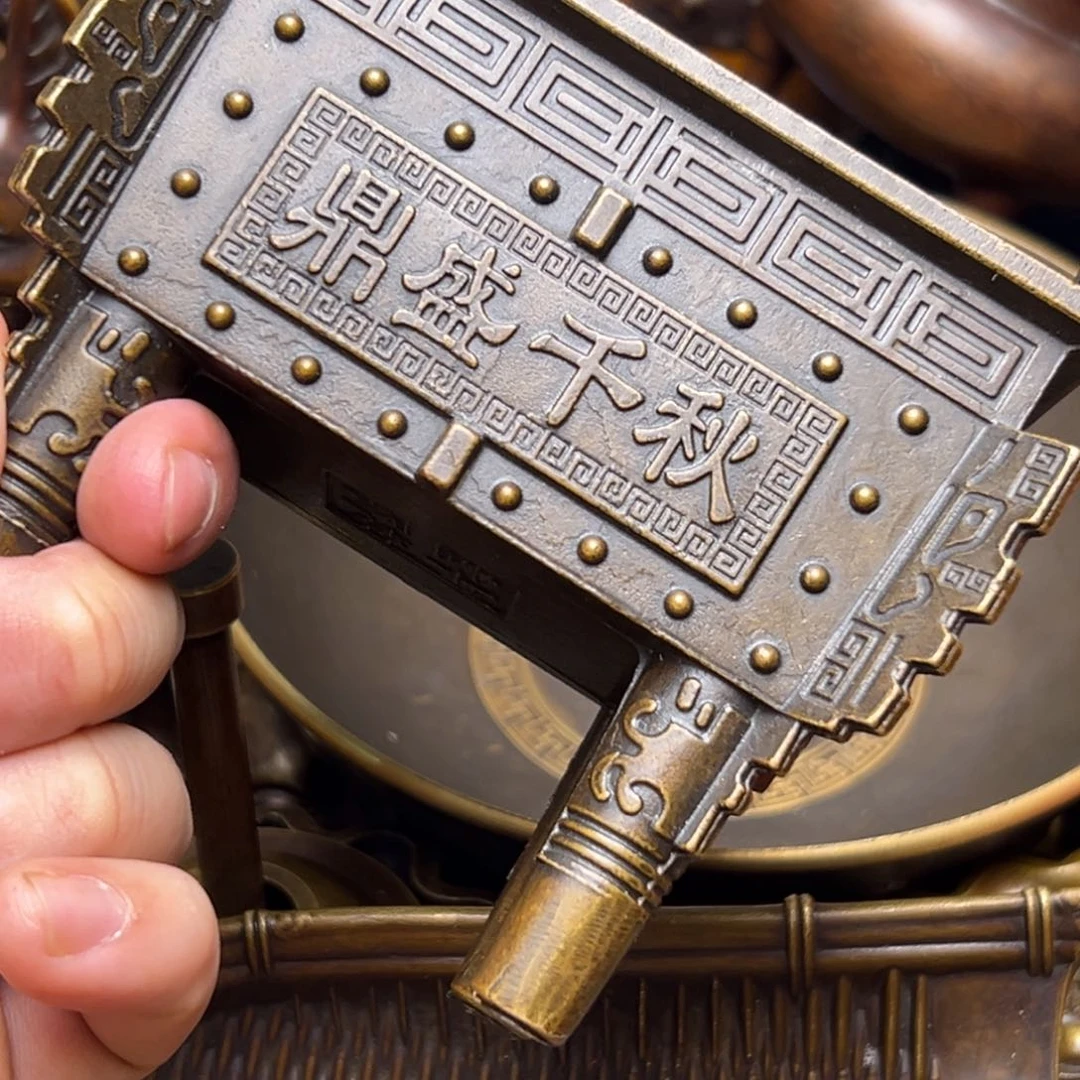 精美铜器点击下单