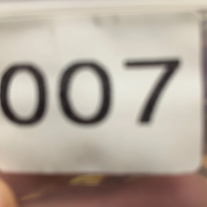 白玉菩提吊坠漂亮。     漂亮。         漂亮