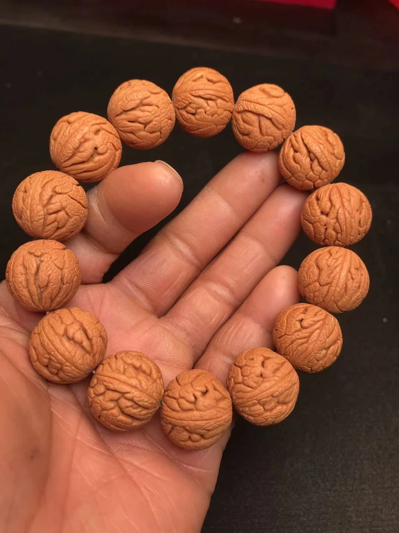 精品密纹龙珠手串