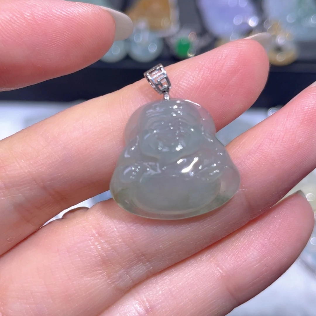颈饰18K金镶嵌翡翠翡翠