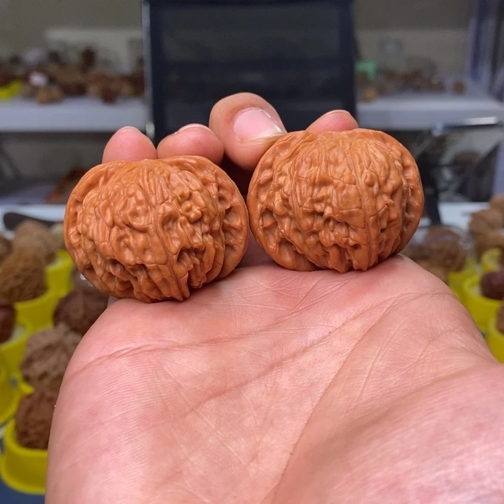 吊坠文玩核桃文玩核桃磨盘44～