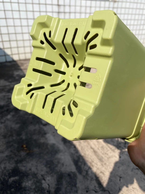 一加仑树脂花盆 尺寸160X160X180mm