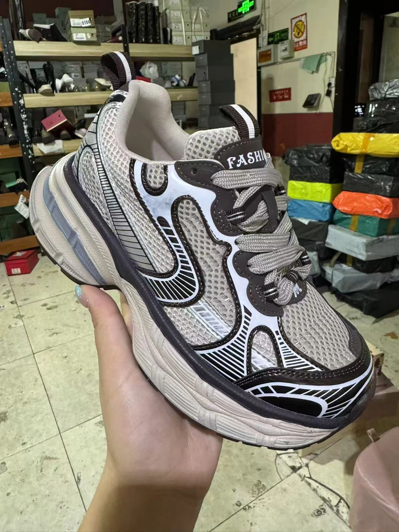 5931咖色 时尚百搭休闲老爹鞋