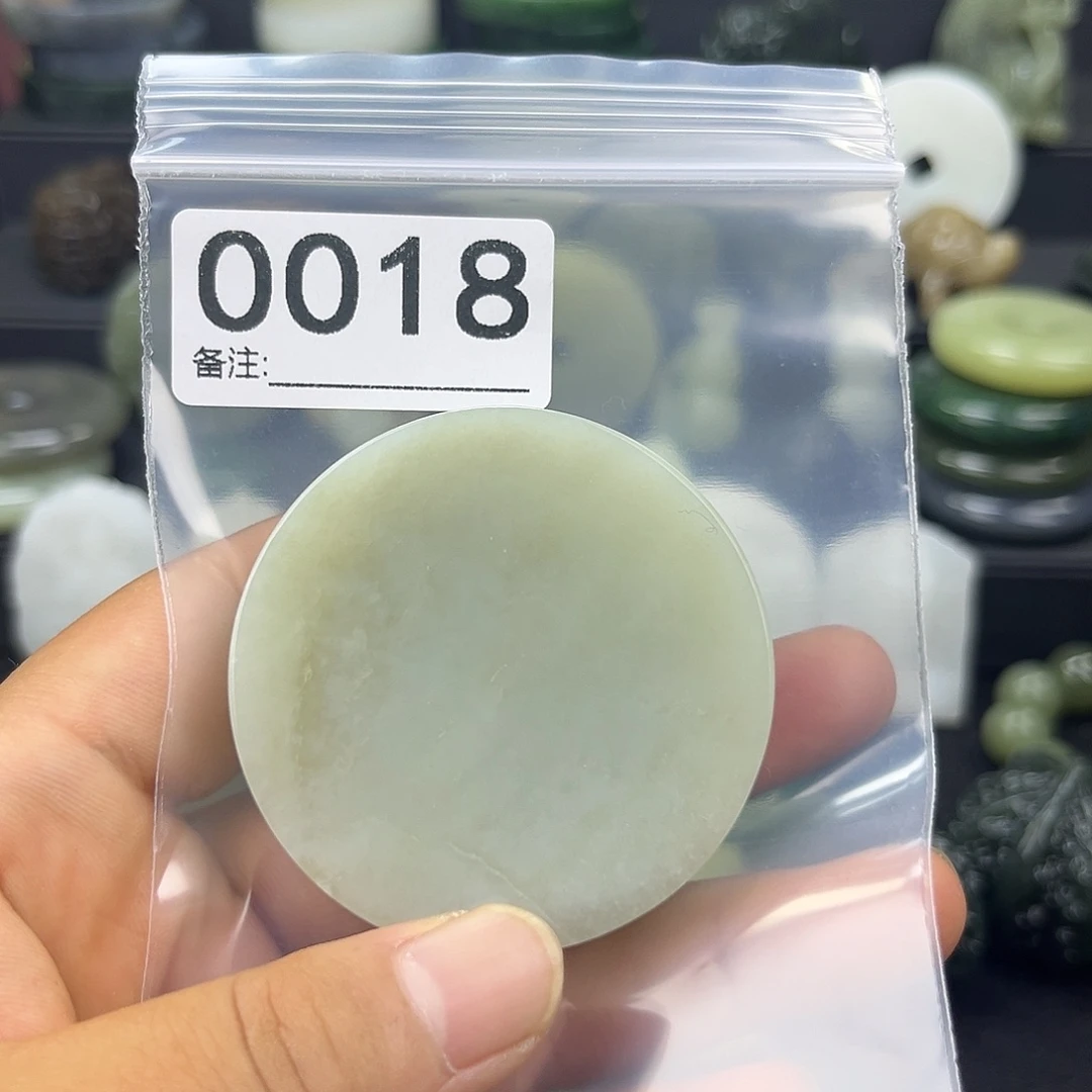 和田玉未镶嵌珠宝半成品