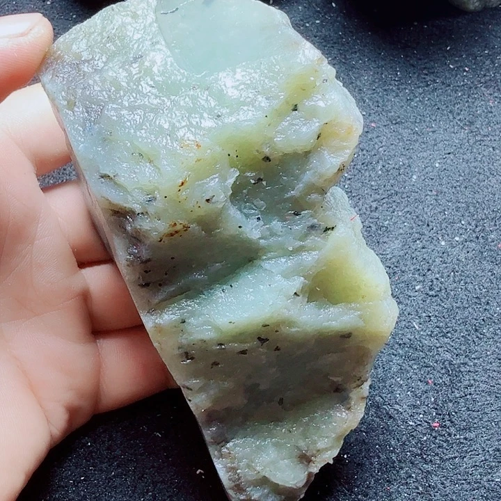 未镶嵌和田玉（糖玉）珠宝半成品