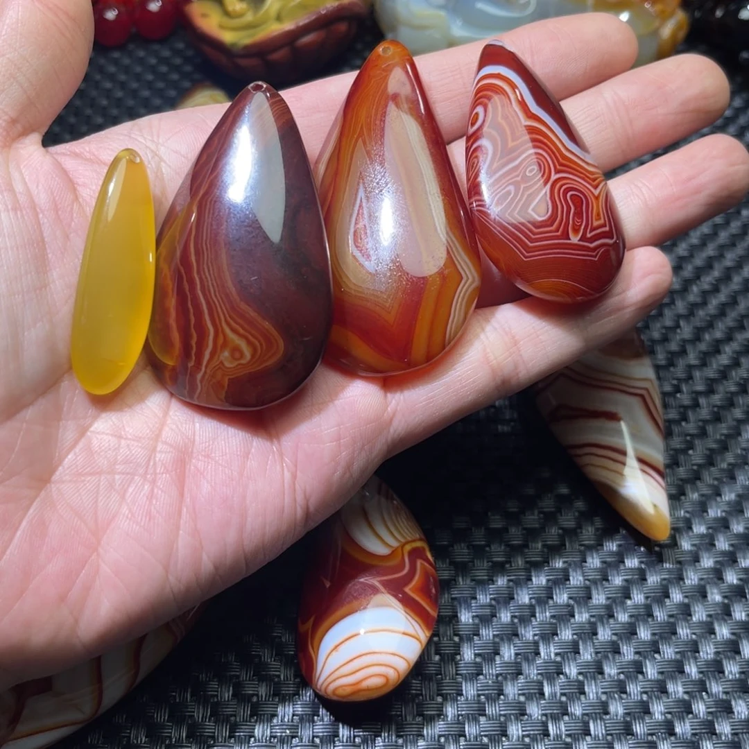 玛瑙/玉髓未镶嵌颈饰