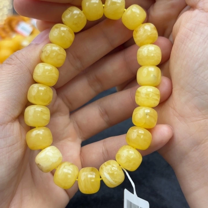 未镶嵌蜜蜡珠宝奇石