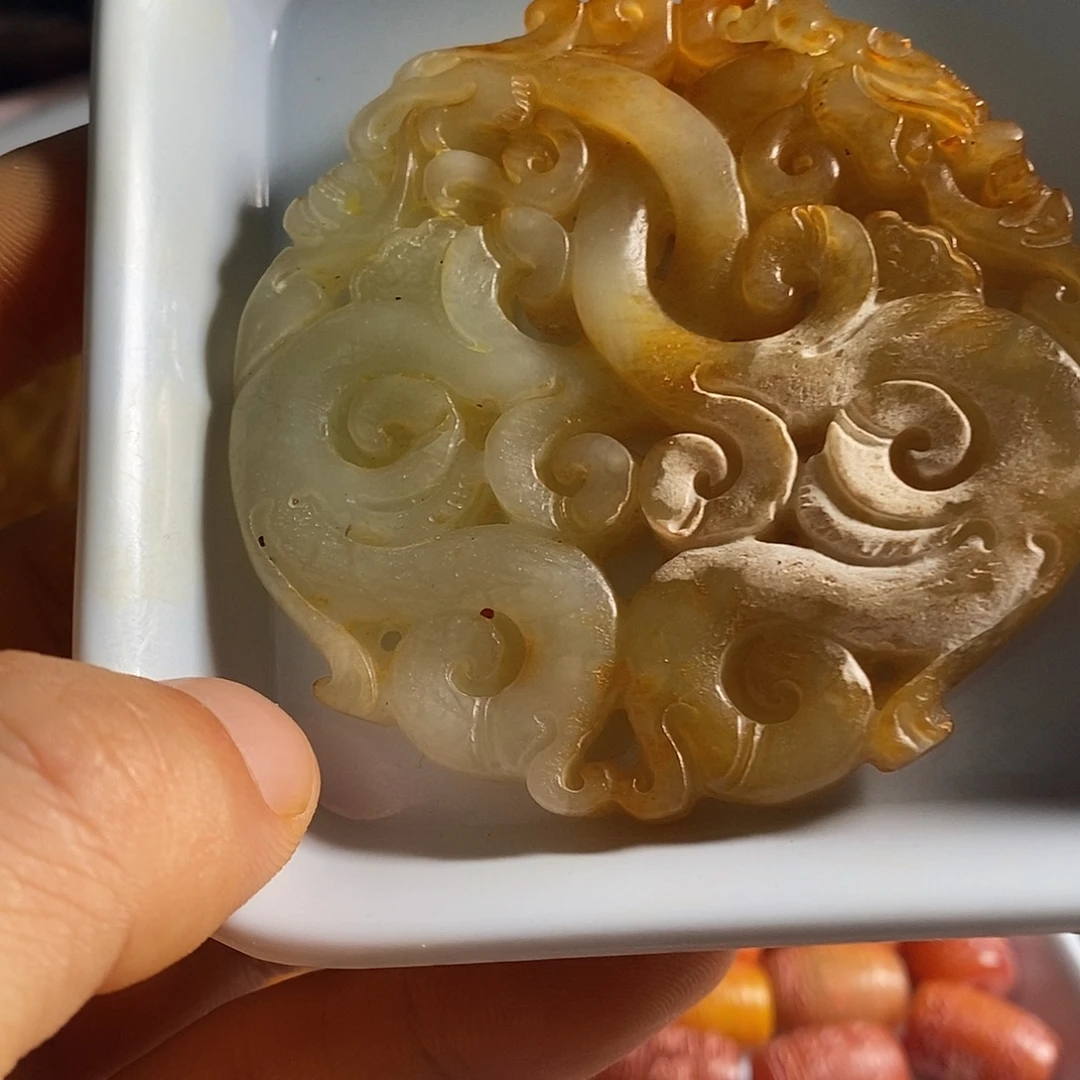 岫岩老玉（透闪石质玉）未镶嵌挂件