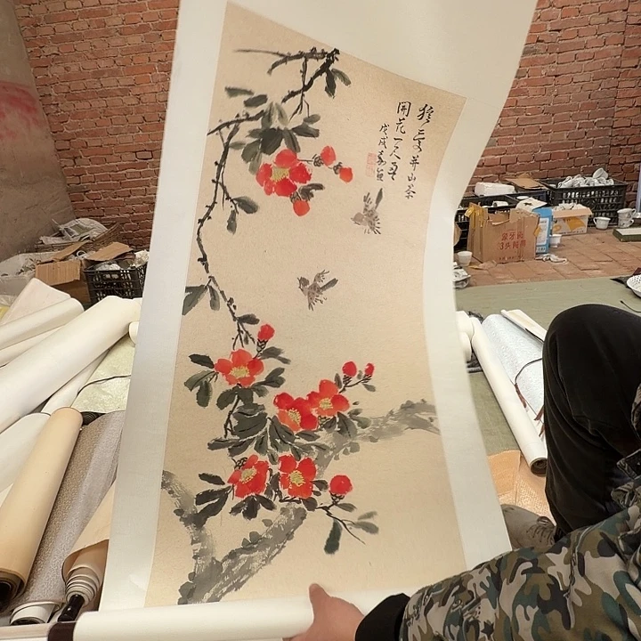 摆件轴坏，破损，水渍都是正常的