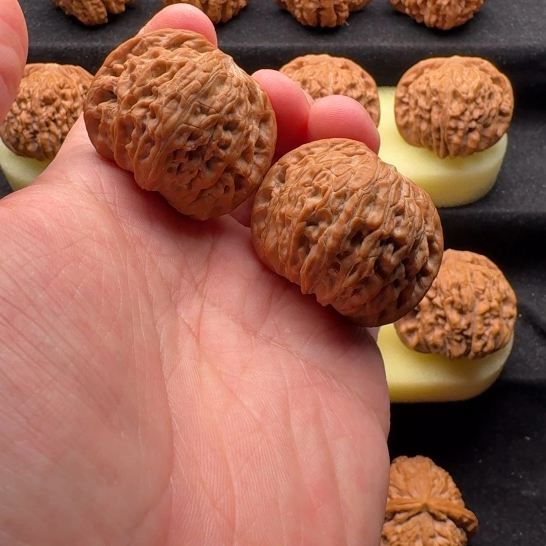 文玩核桃吊坠40磨盘