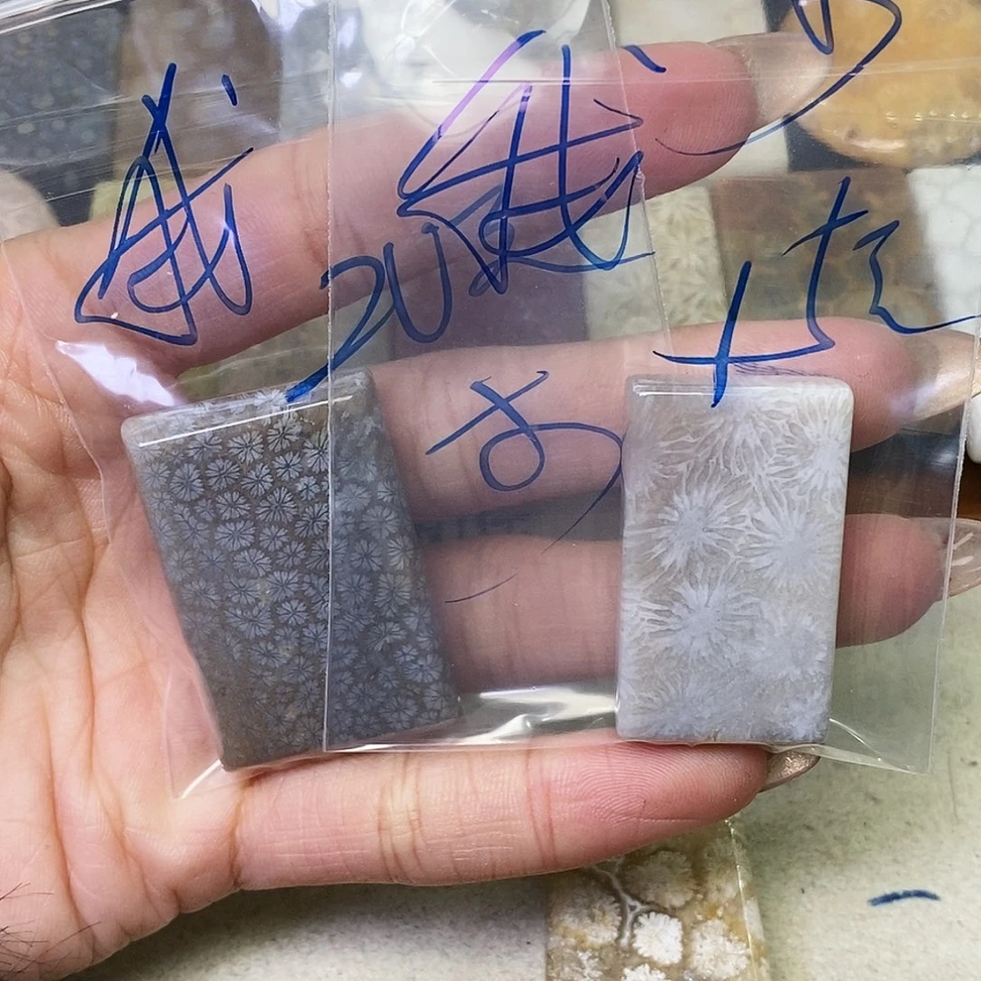 硅化玉颈饰合金我***肉