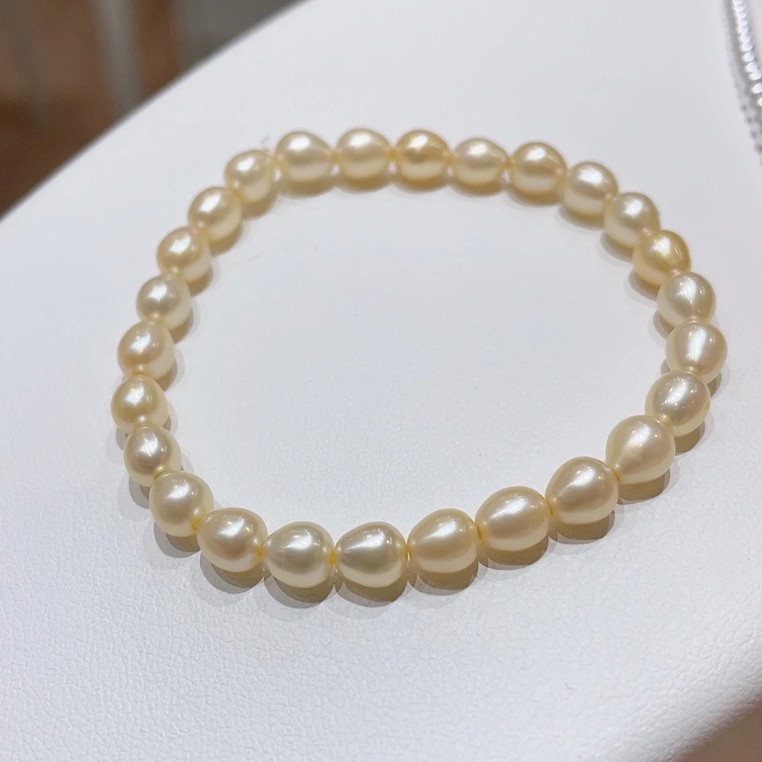 合金淡水珍珠胸饰