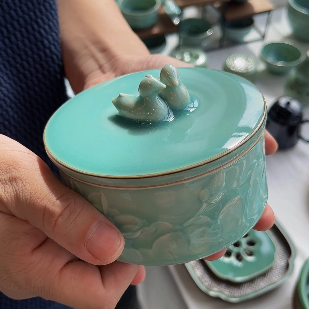 粉青茶叶罐茶叶罐鸳鸯