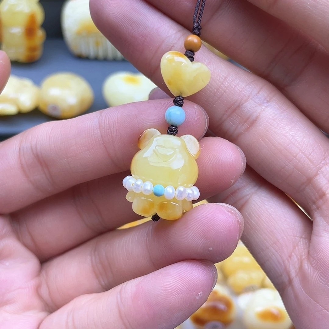 琥珀裸石未镶嵌蜜蜡