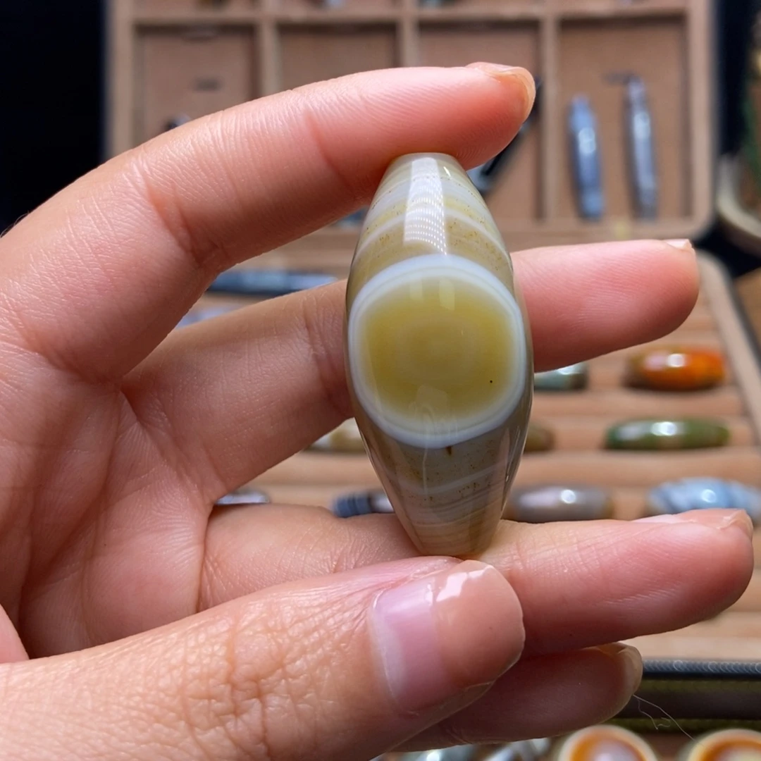 康***儿玛瑙/玉髓未镶嵌颈饰