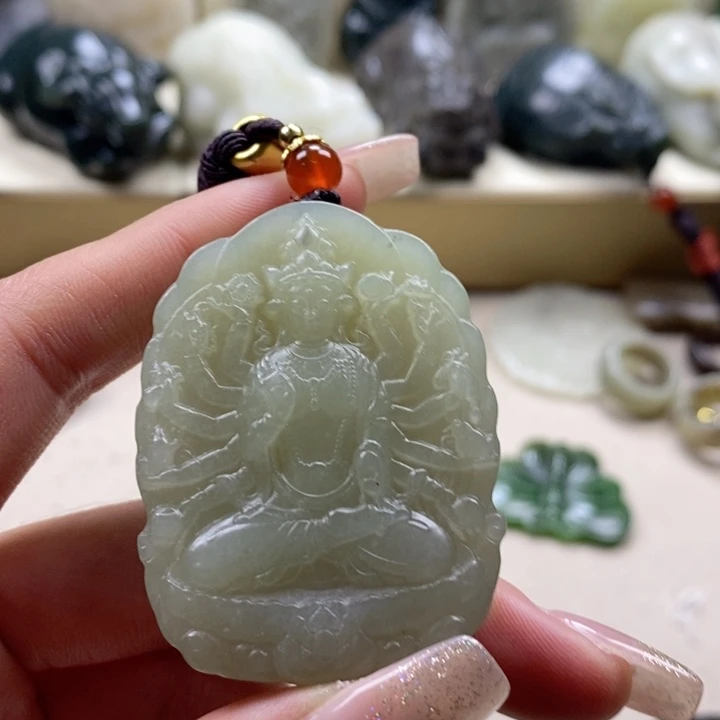 和田玉颈饰未镶嵌