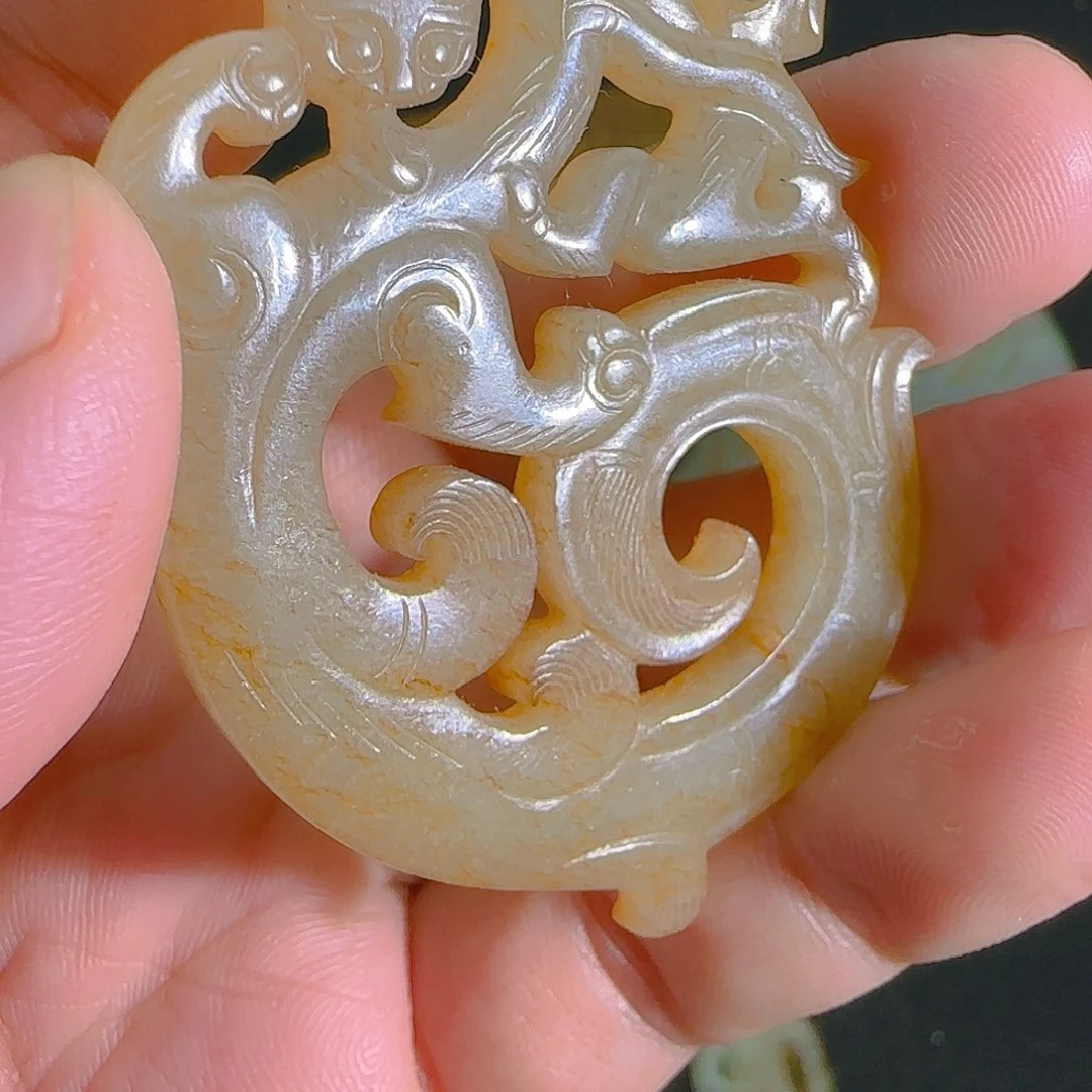 和田玉未镶嵌挂件青**空