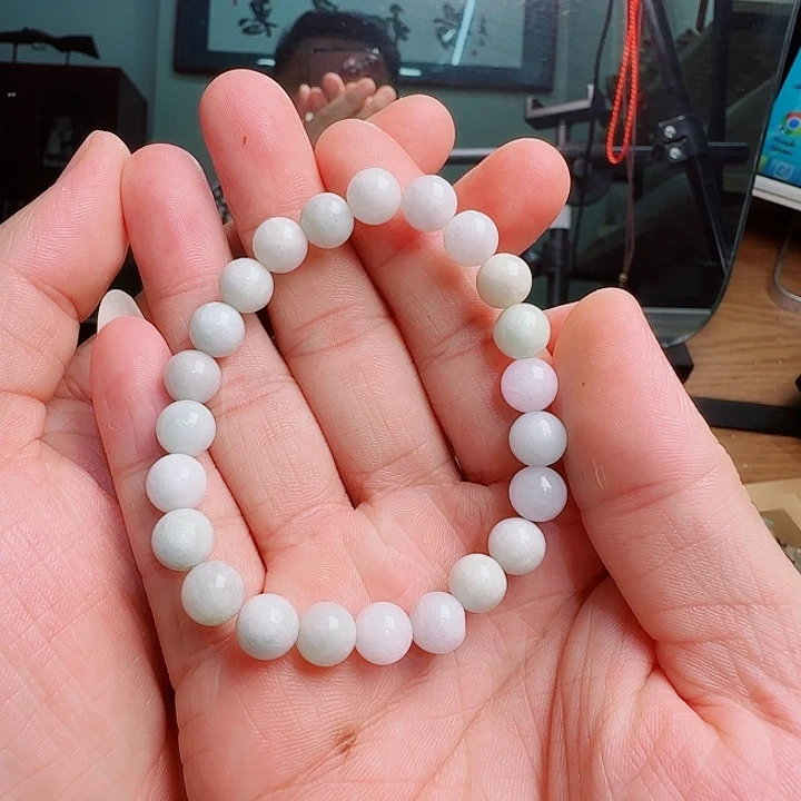 翡翠未镶嵌颈饰转运珠