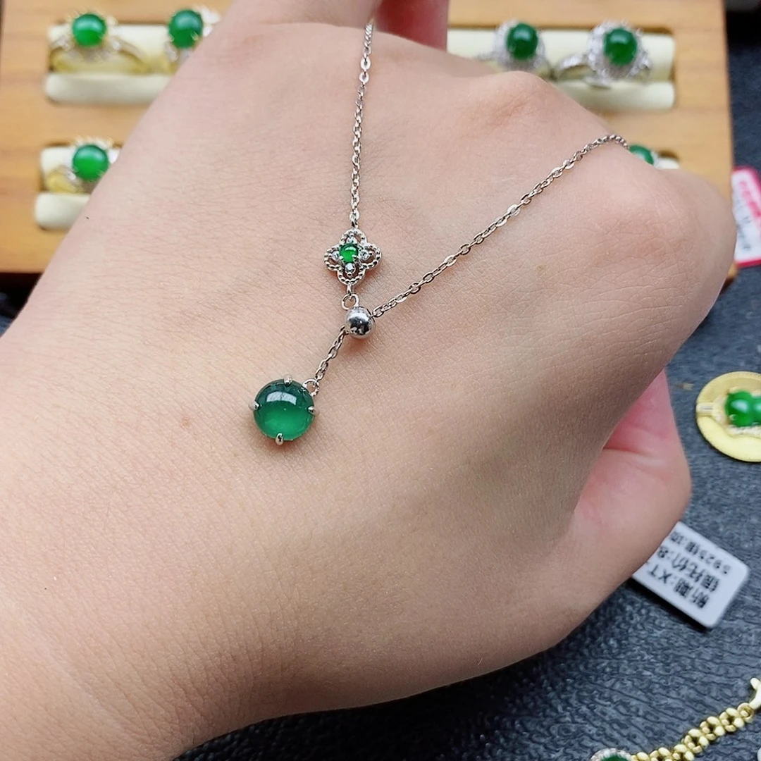 银S925镶嵌翡翠耳饰