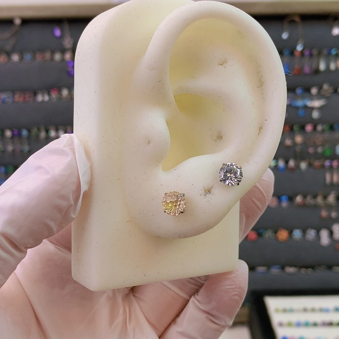 钛合金合金01两个饰品头