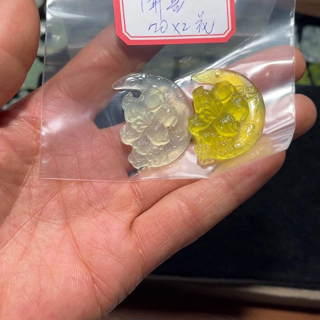 岫玉颈饰合金闻*岫玉挂件和玉器装饰品