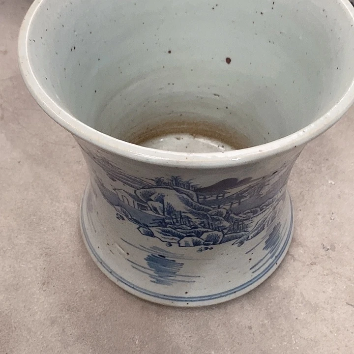 瓷片我也好可爱的啊哈啊哈哈
