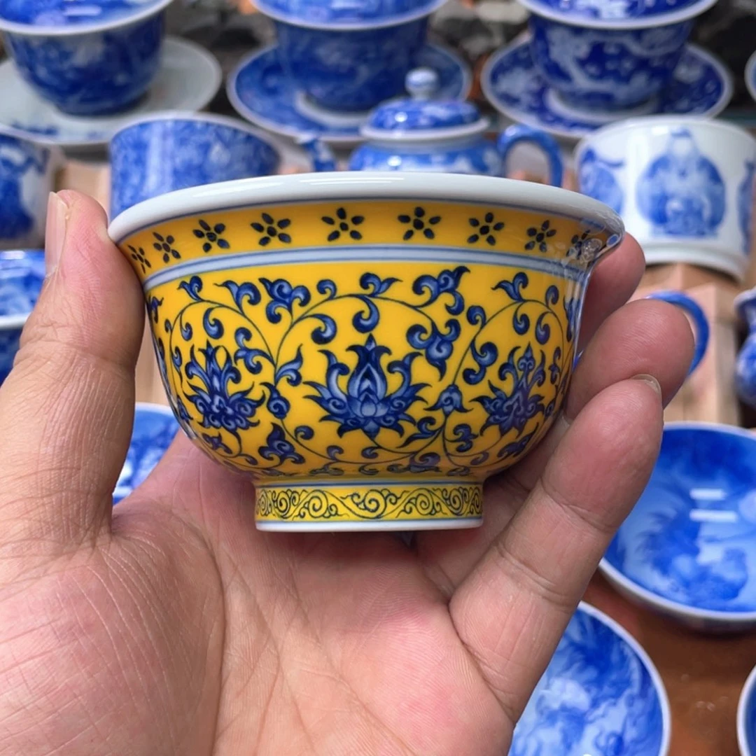 仿手绘 缠枝莲压手杯