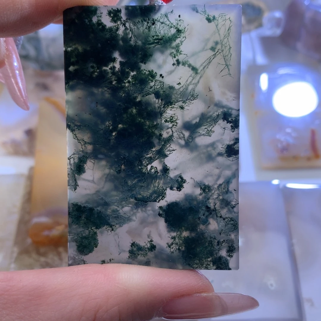 玛瑙/玉髓颈饰未镶嵌梦**处