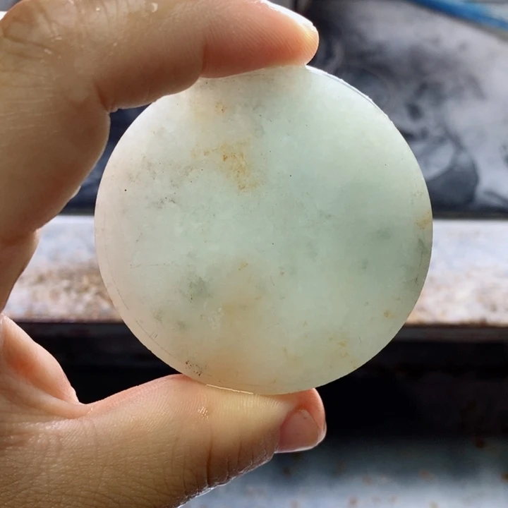 翡翠裸石觅羽珠宝