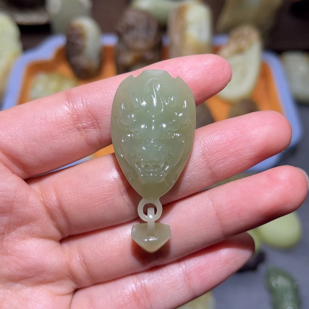 和田玉（黄玉）未镶嵌挂件