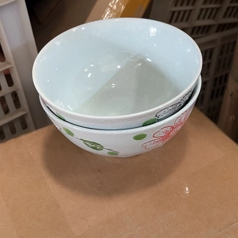 微瑕，不能明火，口径15，高度7，2个面碗