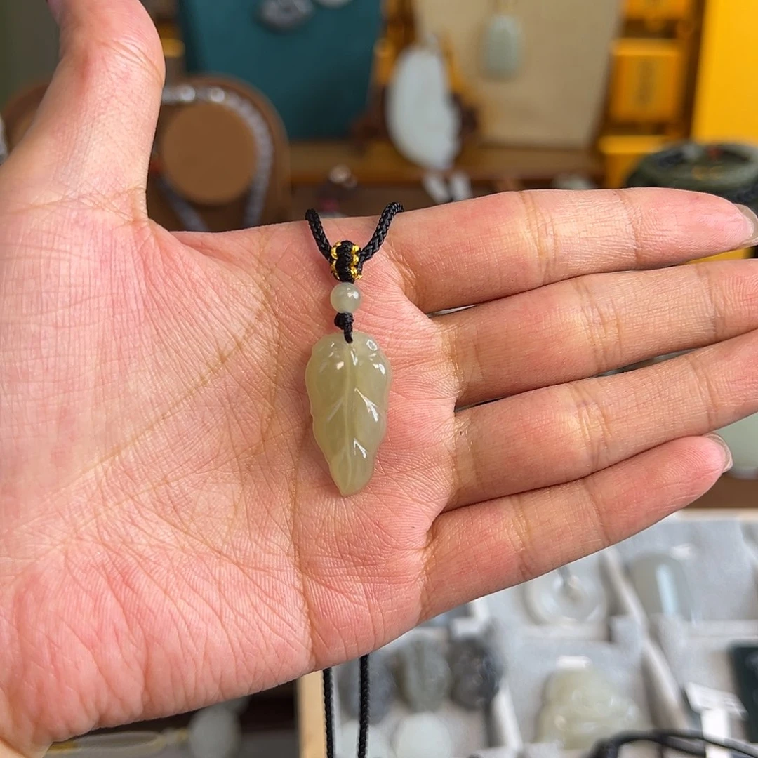 和田玉项链未镶嵌