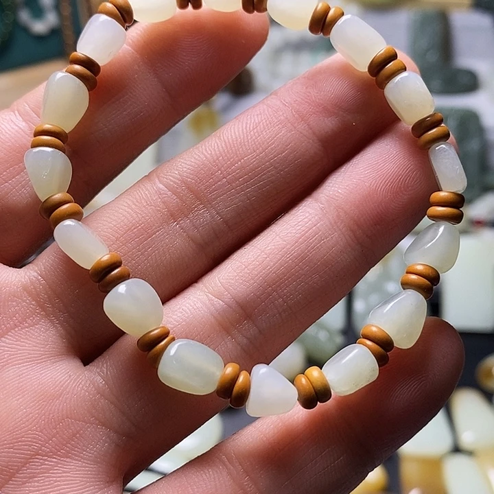 手链未镶嵌和田玉（糖玉）