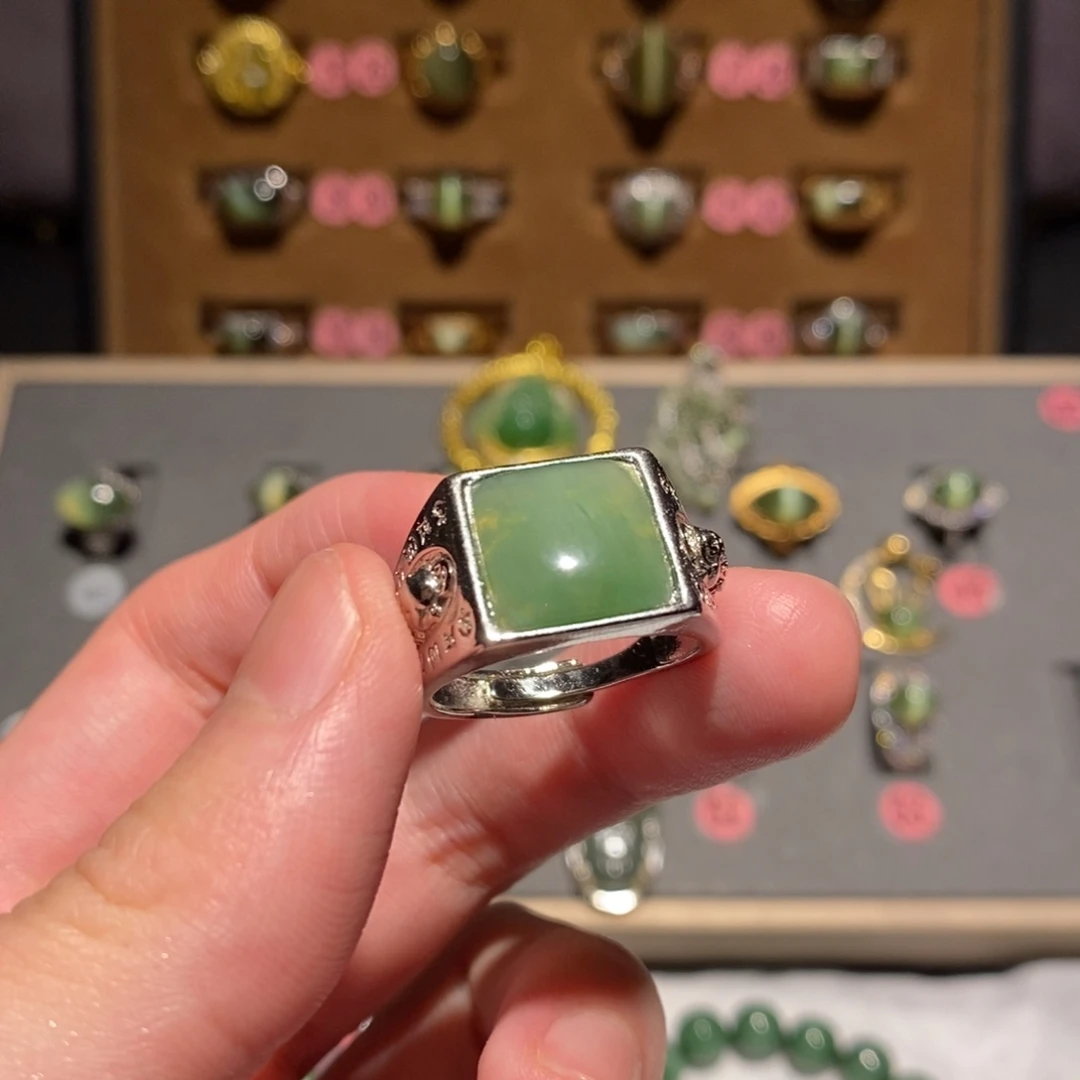 和田玉未镶嵌戒指