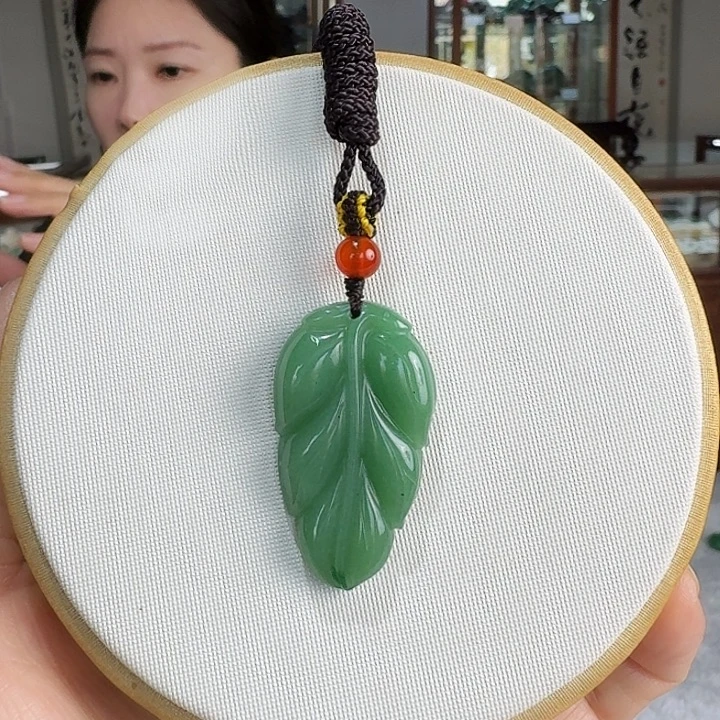 密玉（石英质玉）未镶嵌颈饰